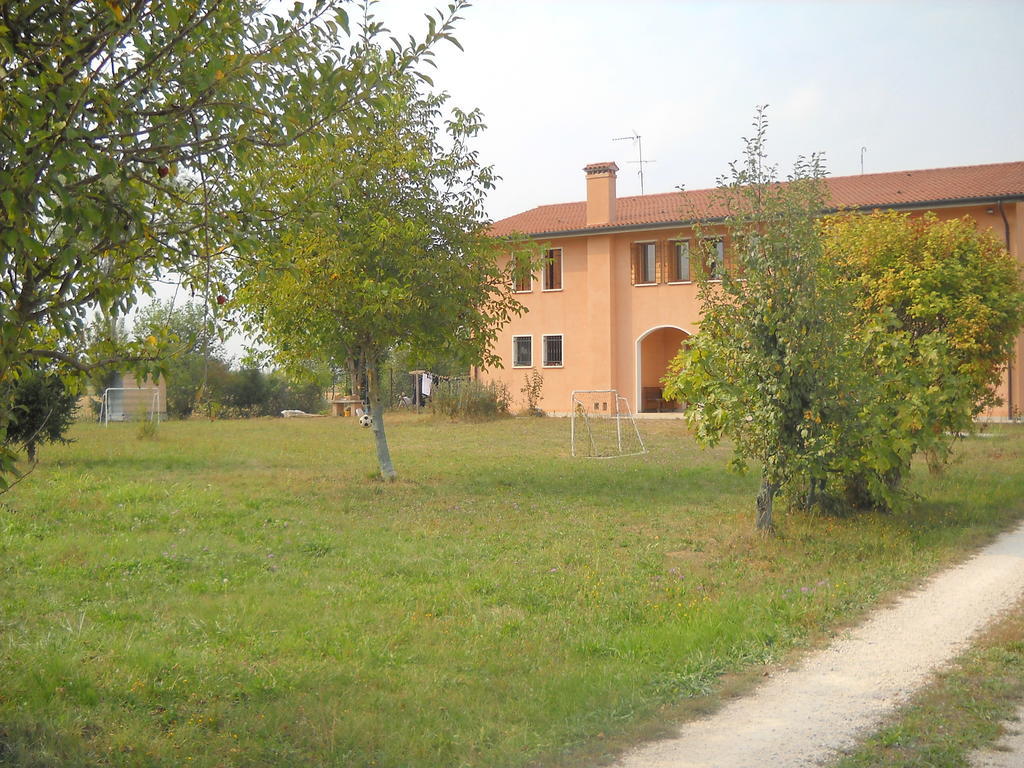 Agriturismo Campi Di Grano Roncade Esterno foto