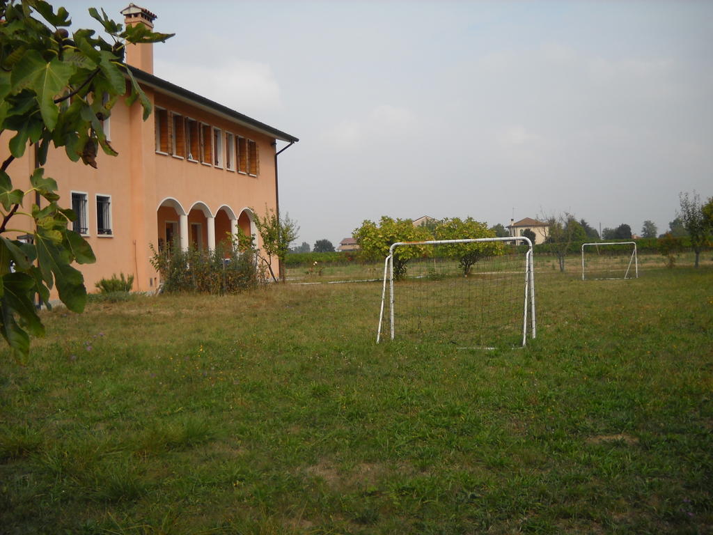 Agriturismo Campi Di Grano Roncade Esterno foto